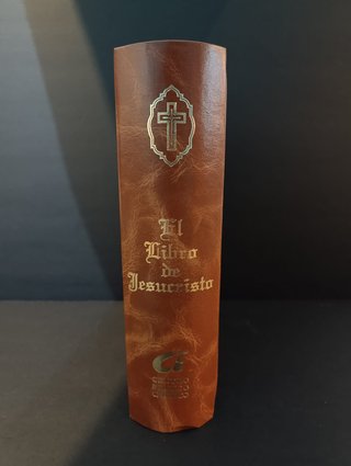 EL LIBRO DE JESUCRISTO