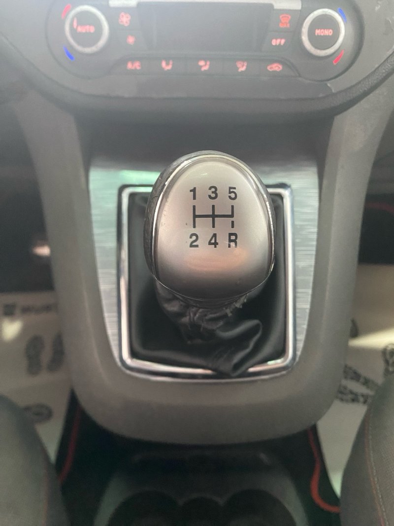 Ford C-Max 1.6 Ti-VCT Trend 2008, foto 21
