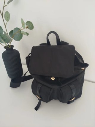 Mochila Parfois Negra Nylon