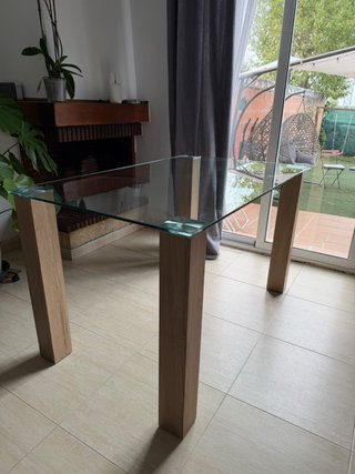 Mesa de comedor cristal y madera