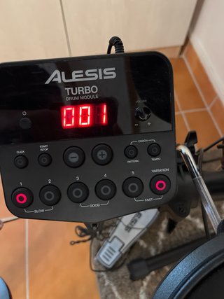Batería Electrónica Alesis Completa