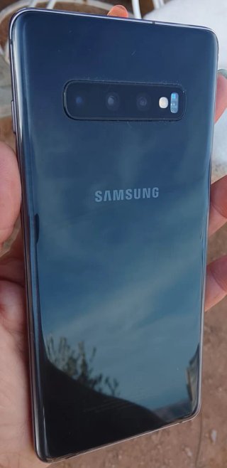Samsung Galaxy S10+ SM-G975F/DS