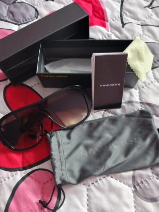 Gafas de sol Hawkers unisex Feroe Black Old Brown