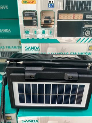 Radio Solar Portátil Bluetooth Nueva