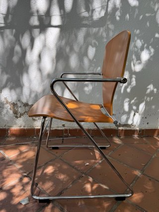 Silla Stua Egoa 300 Josep Mora Madera Metal