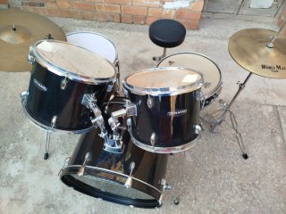 Bateria Acústica completa Dynamic Percussion Negra