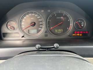 Volvo XC70 2004