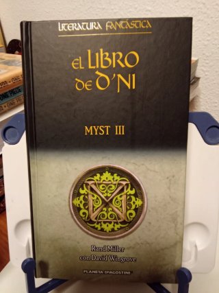 Trilogia myst literatura fantàstica