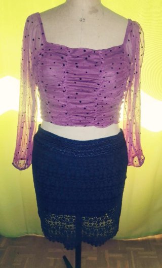 Top elastico Morado mangas/Abullonadas Bershka T.