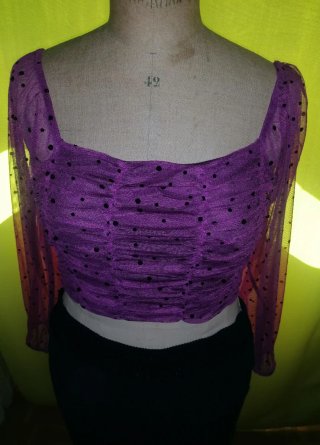 Top elastico Morado mangas/Abullonadas Bershka T.