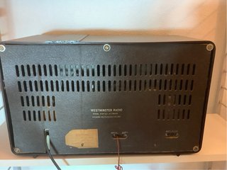 Radio de válvulas de baquelita