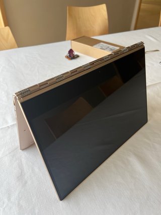 Lenovo Yoga 910 i7-16GB RAM Táctil-Champagne Gold