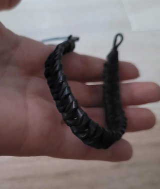 Bracciale intrecciato artigianale nero