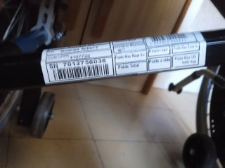 Silla de ruedas grande