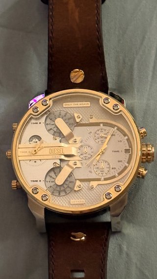 Reloj Diesel 59mm Dorado y Marrón