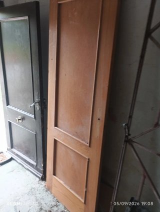 Puerta de madera