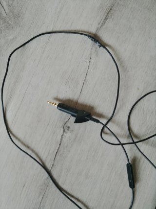 Funda Auriculares Bose Noise Cancelling Negra