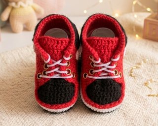 Scarpette neonato fatte a mano tipo Jordan rosso