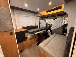 AUTOCARAVANA CHALLENGER S294 GRAFITE EDITION –