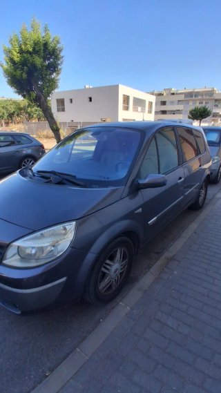 Renault Grand Scenic 2005