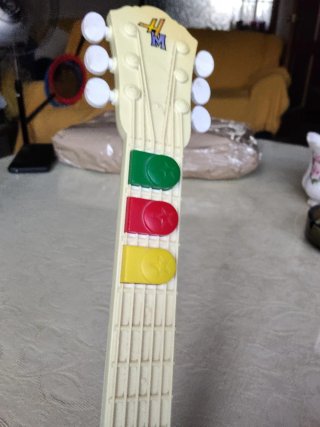 Guitarra infantil Secret Star