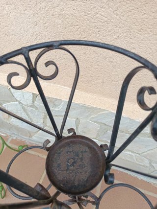 2 Maceteros Hierro Forjado y  2 plantas de regalo