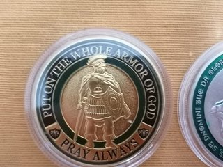 Monedas Templarias Armadura de Dios