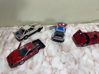Set 4 Macchinine d'epoca: Ferrari, Porsche, Lancia