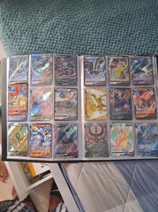 Cartas Pokémon VMAX y V