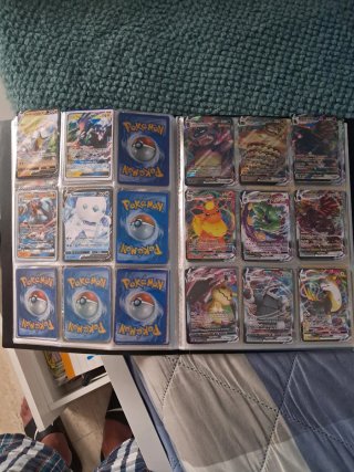 Cartas Pokémon VMAX y V