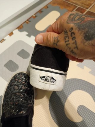 Zapatillas Vans Asher Platform negras y leopardo