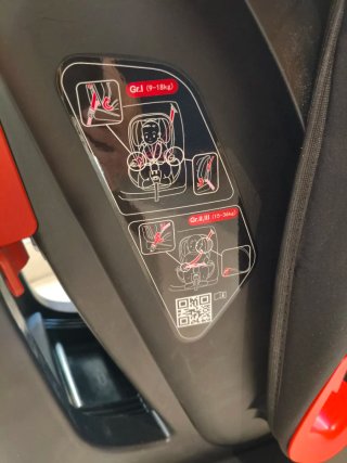 Silla coche Chicco Akita
