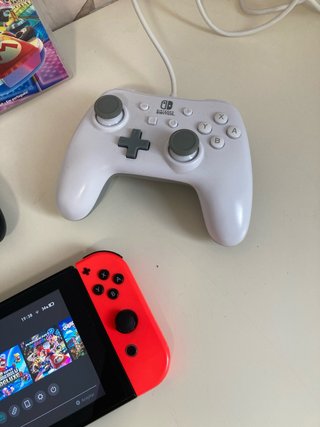Nintendo Switch Azul/Rojo + Juegos