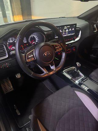 KIA ProCeed 1.0 T-GDi 120 Gt Line