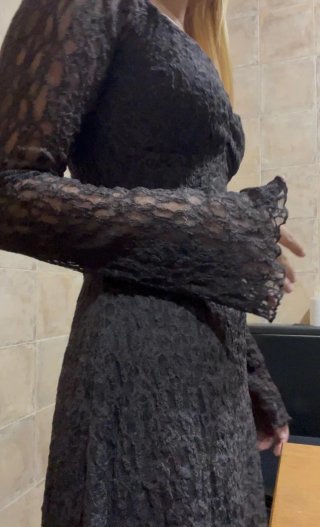 Vestido Bershka encaje marrón talla M