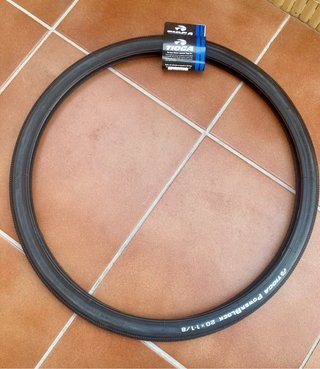 Neumático Tioga PowerBlock 20x1 1/8 BMX Race