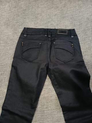 Lote 2 Vaqueros Salsa Talla 36