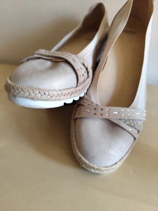 Zapatos Senda dorados talla 41