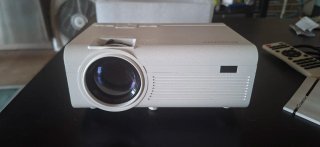 Proyector Crosstour P600 Full HD 1080P HDMI