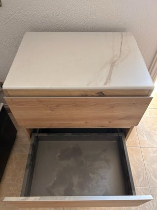Mueble de baño madera y mármol