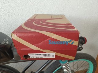 Saucony Grid 8000 Rojo/Turquesa