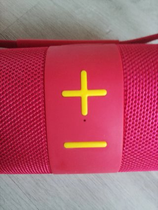 Altavoz T&G Rojo Nuevo en Caja