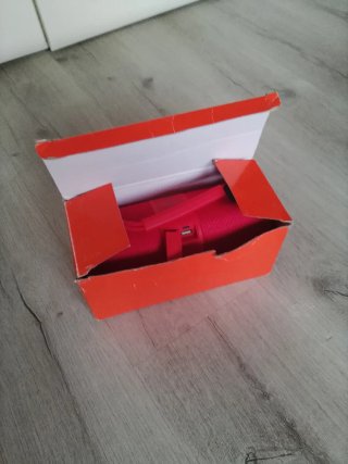 Altavoz T&G Rojo Nuevo en Caja