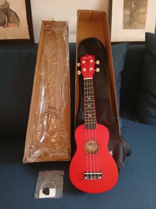 Ukelele Soprano Ma Kai Rojo