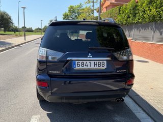 Mitsubishi Outlander 2011