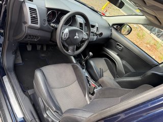 Mitsubishi Outlander 2011