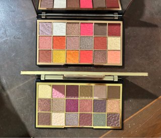 Paletas Revolution y set de maquillaje M.Y.A.