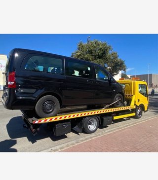ASISTENCIA EN CARRETERA 24H | GRÚA | TALLER MÓVIL
