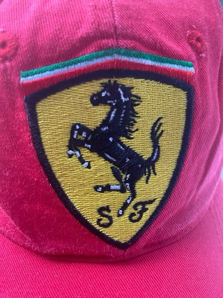 Gorra Ferrari Roja Original