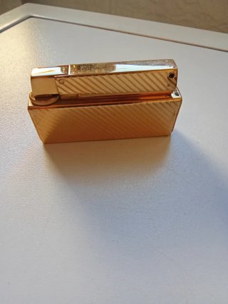 Raffinata Collezione di Accendini Vintage Rowenta